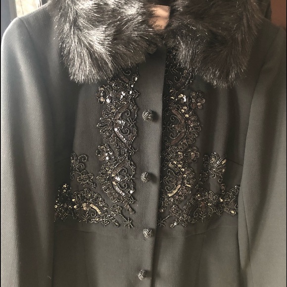 Tracy Reese Classic Black Beads Fur wool long coat. Size 4 , excellent condition - Picture 7 of 9